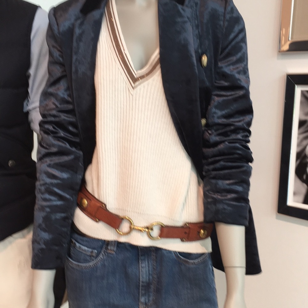 COACH LEATHER BELT WITH BRUSHED GOLD HARDWARD